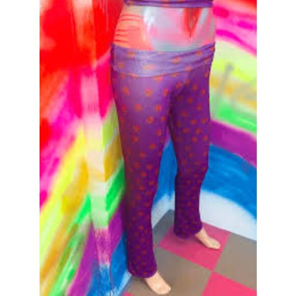 omighty Strawberry Print Pants Size Medium - Picture 4 of 13